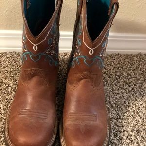 Ariat women’s boots
